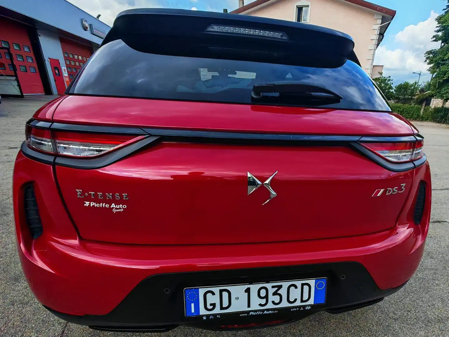 DS Automobiles DS 3 Crossback DS3 2019 Crossback DS3 50 kWh e-tense Business Rosso - 2