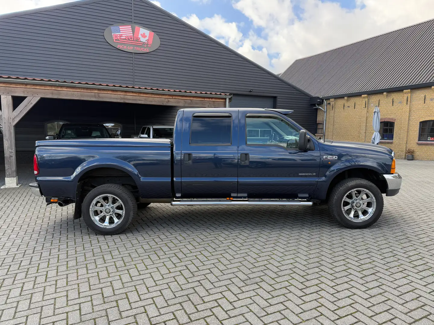Ford F 250 Lariat Super Duty 7.3L Power Stroke Diesel V8 Blauw - 2