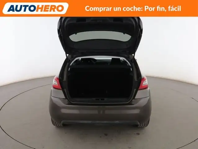 Peugeot 308 view 17