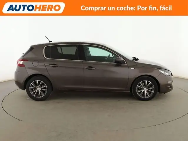 Peugeot 308 view 7