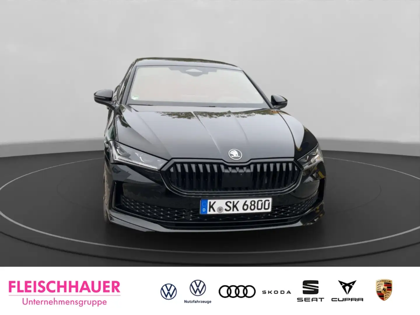 Skoda Superb 2.0 TDI 142 kW 4x4 Sportline HUD AD AHK Navi Digit Schwarz - 2