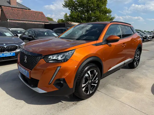 Peugeot 2008 view 9