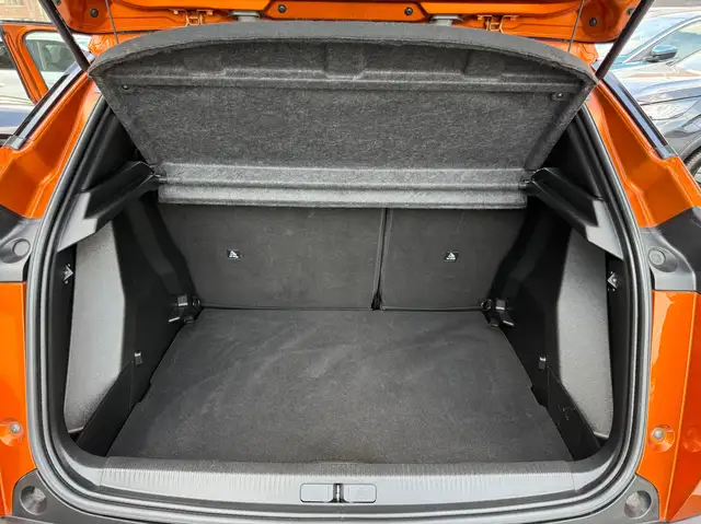 Peugeot 2008 view 14