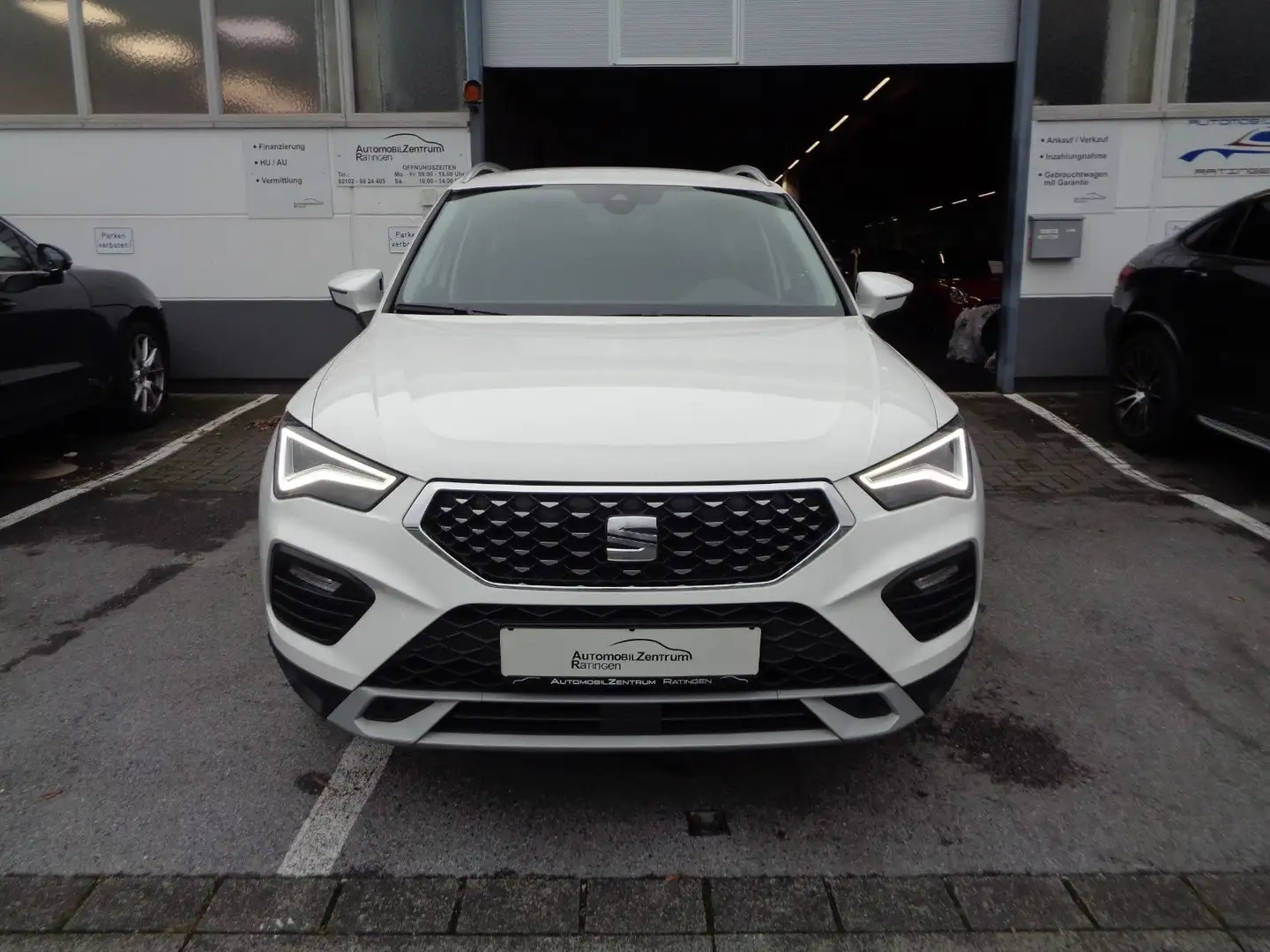 SEAT Ateca 2.0 TDI DSG Xperience*1.HD*LED*VIRTUAL*KAM Weiß - 2