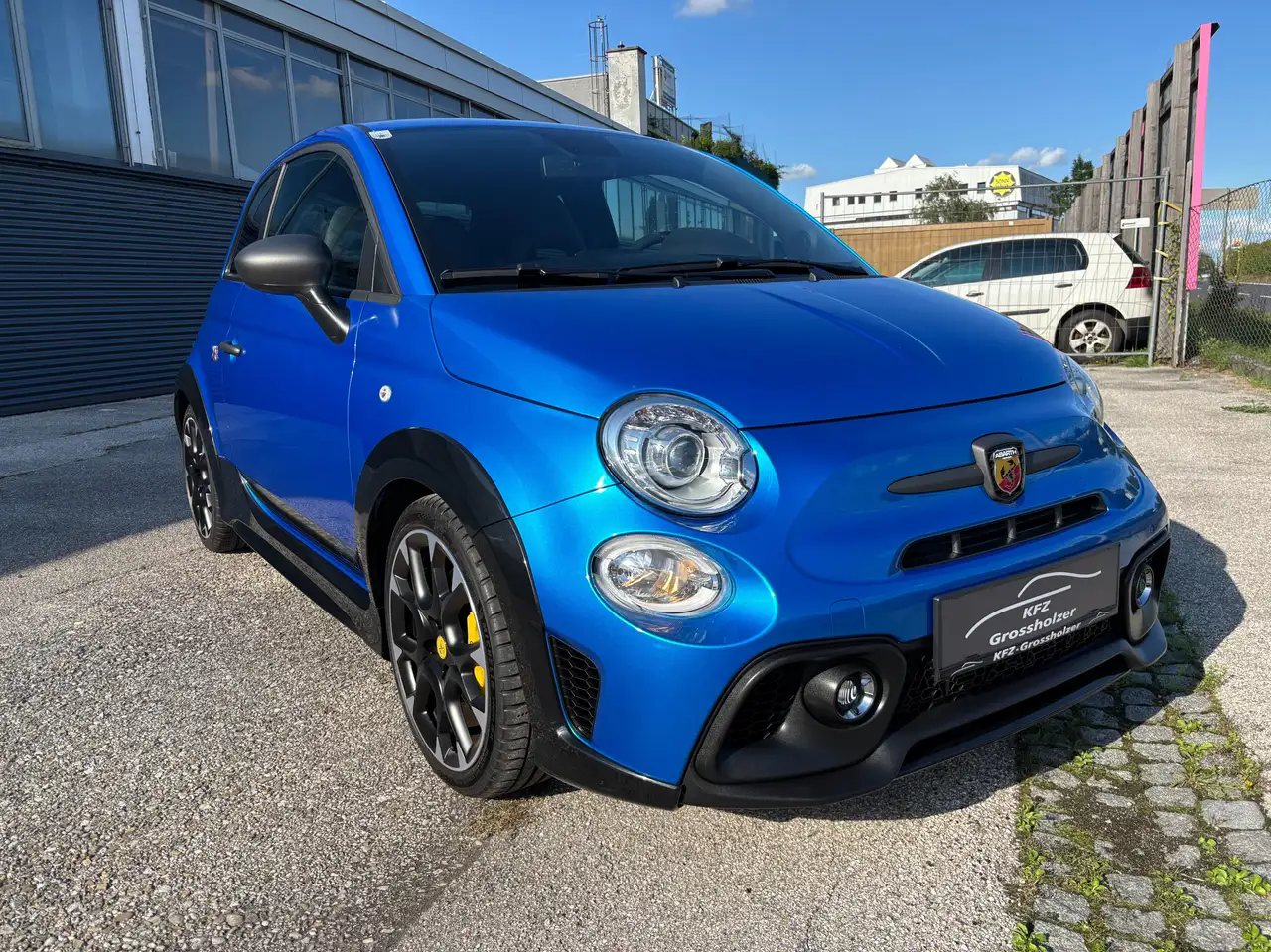 Abarth 500 2022 — фото 7