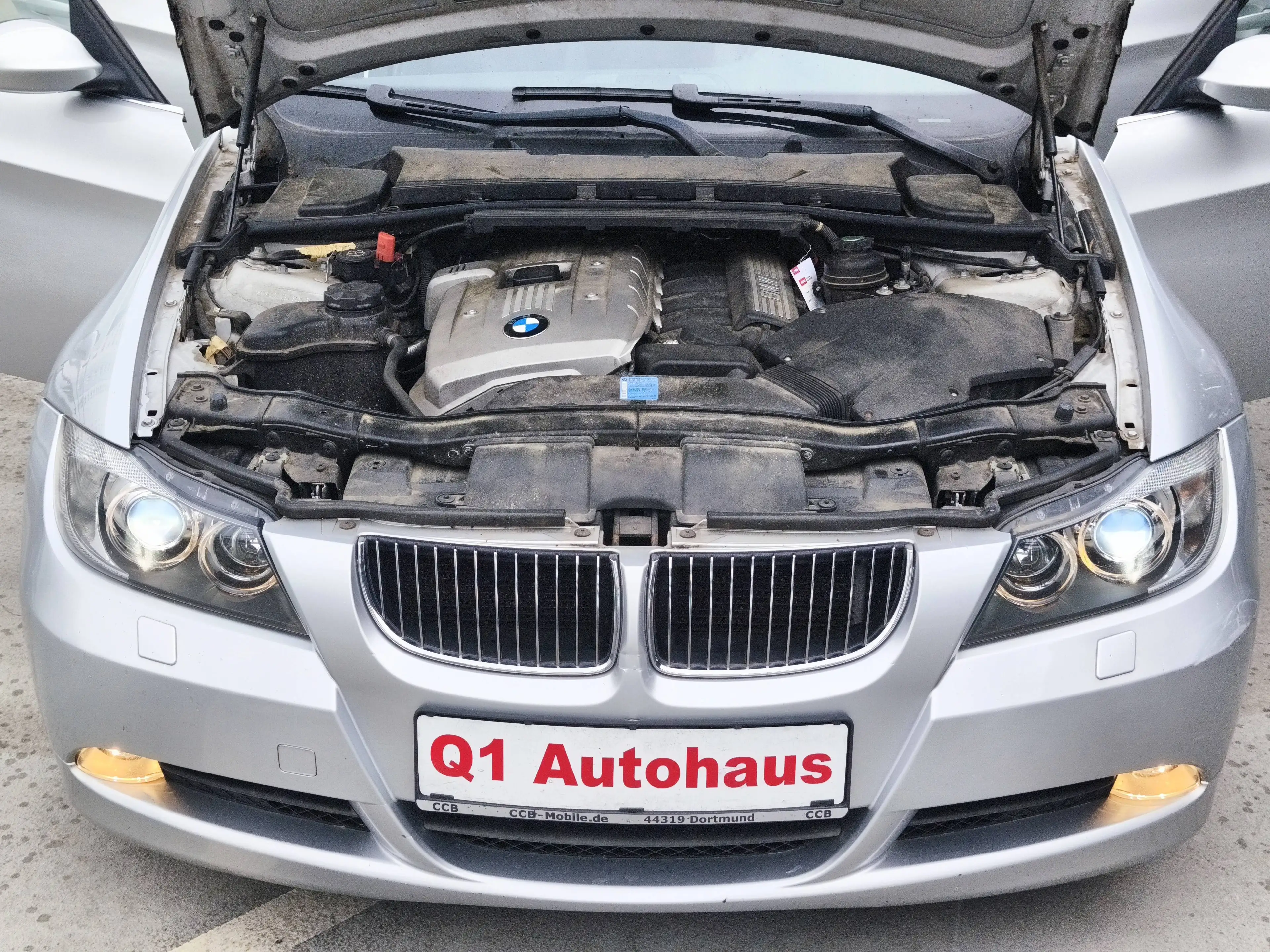 BMW 325 325i AUTOMATIK XENON/PDC/GLASDACH/T.LEDER/ALLWETTER — photo 14