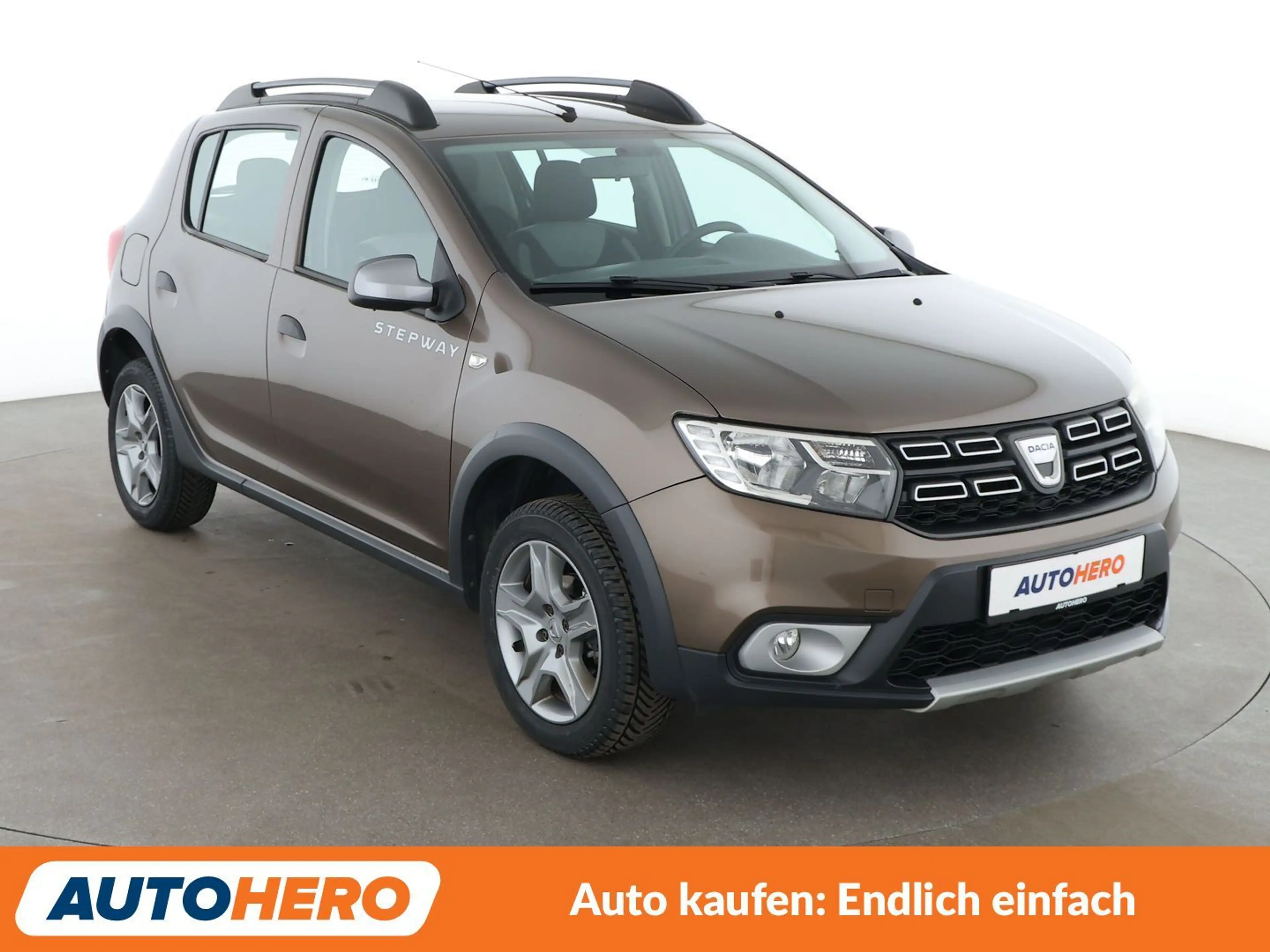 Dacia Sandero 0.9 TCe Stepway Essential *AHK*KLIMA*GARANTIE* — photo 8