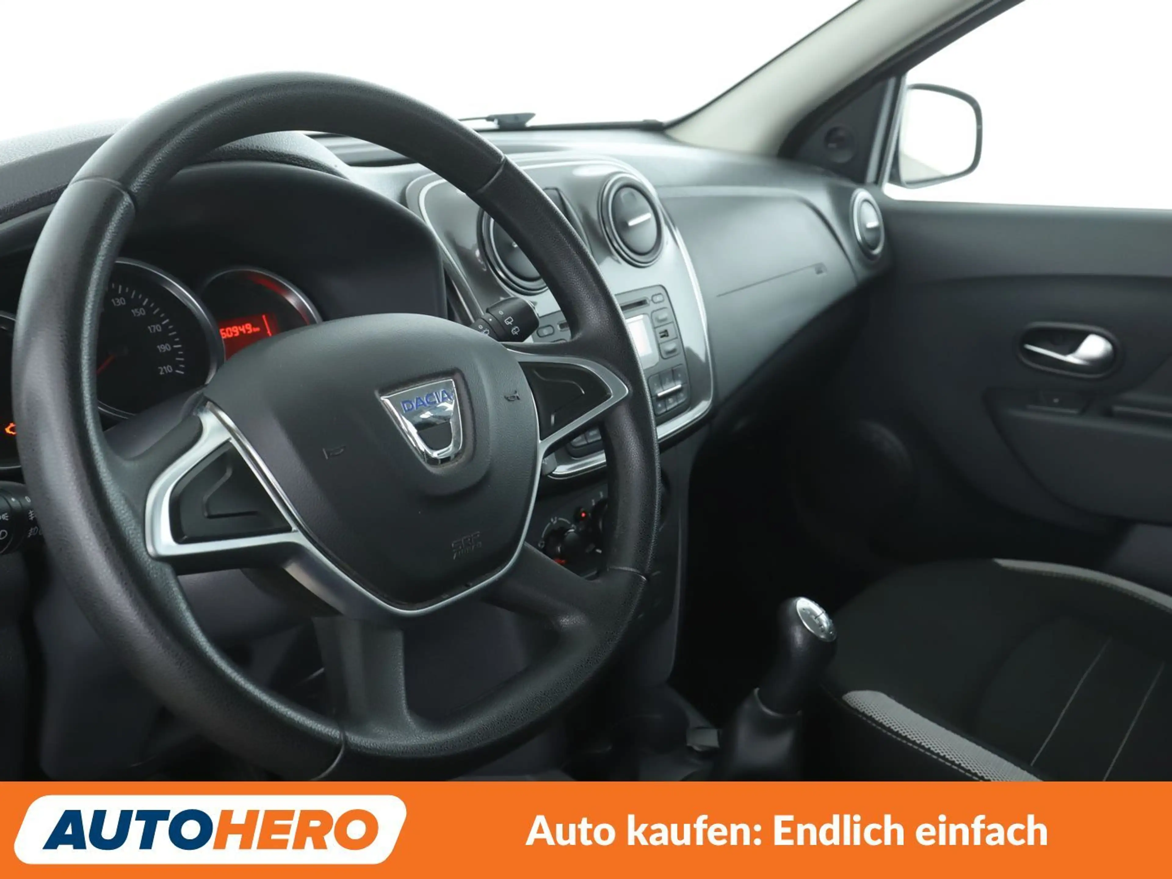 Dacia Sandero 0.9 TCe Stepway Essential *AHK*KLIMA*GARANTIE* — photo 11