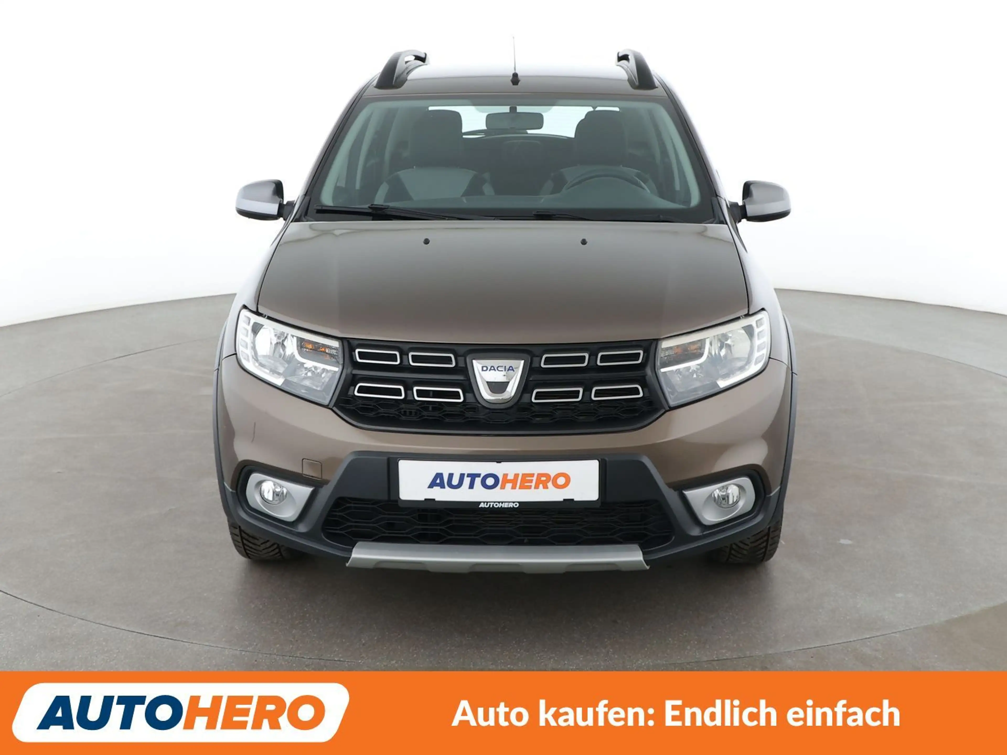 Dacia Sandero 0.9 TCe Stepway Essential *AHK*KLIMA*GARANTIE* — photo 9