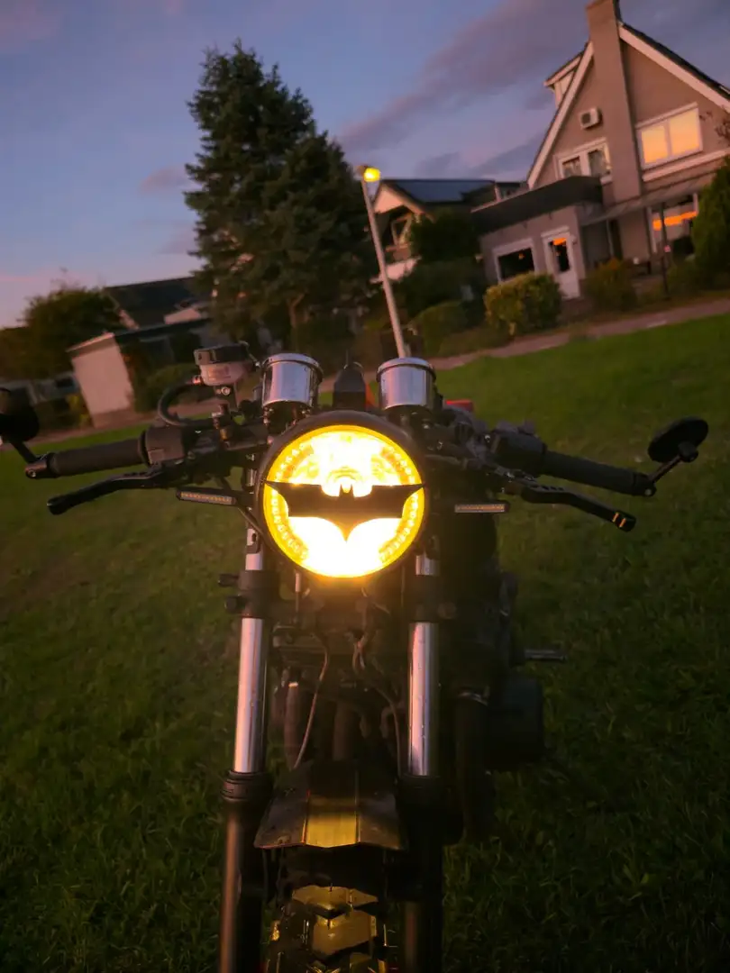 Kawasaki GT 550 Zwart - 1