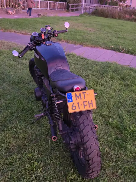 Kawasaki GT 550 - foto 3