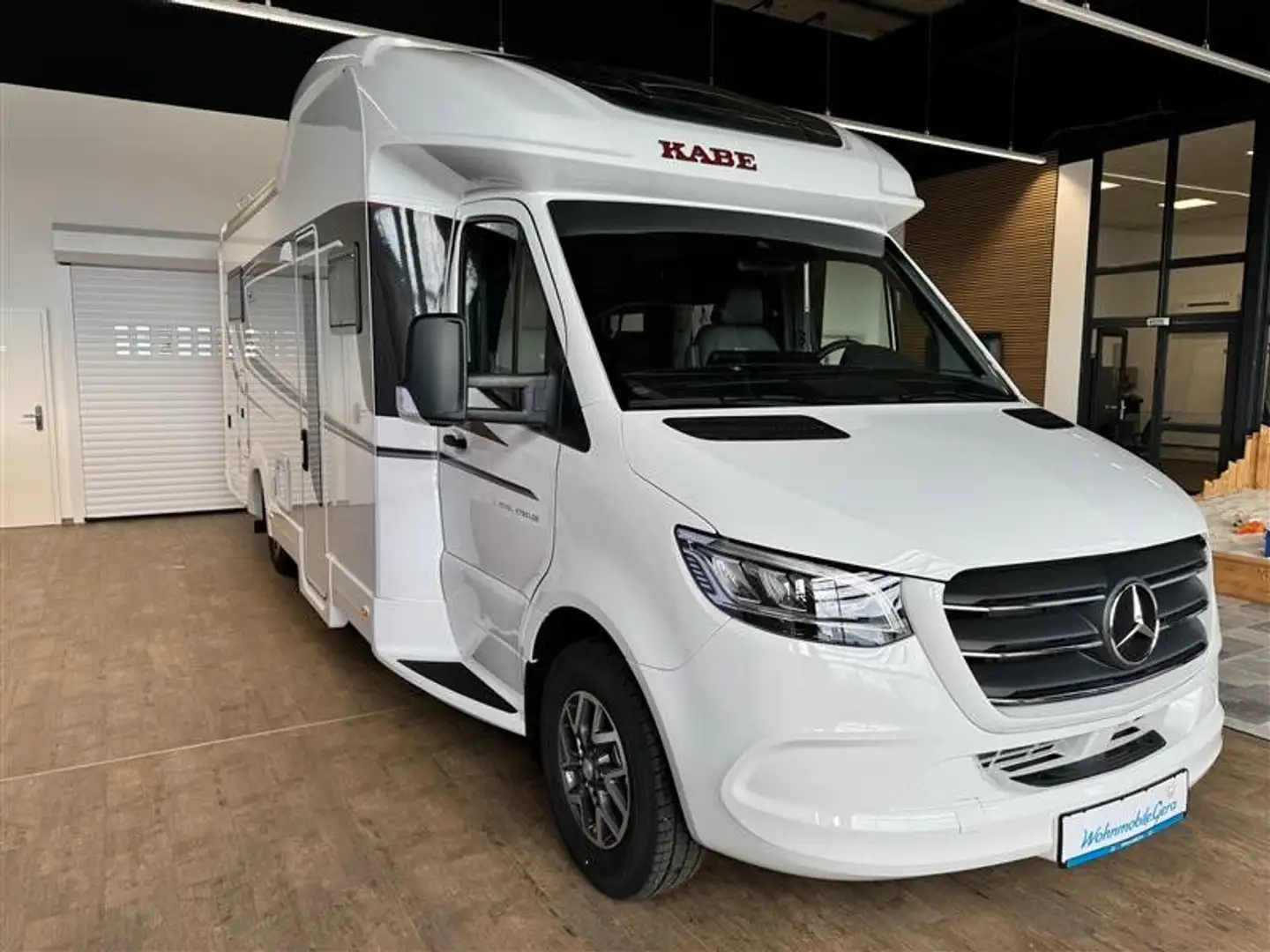 Kabe Royal X780 LGB 2024 Distronic Pakete Blanc - 2