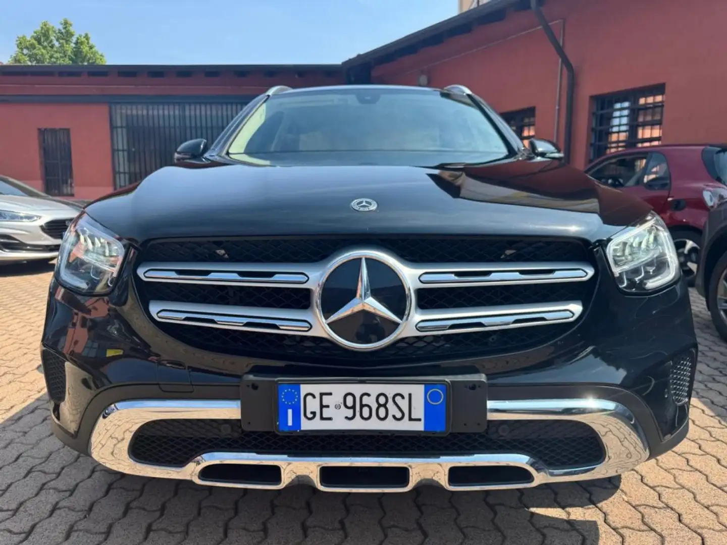 Mercedes-Benz GLC 200 4MATIC  EQ-Boost PREMIUM Nero - 2