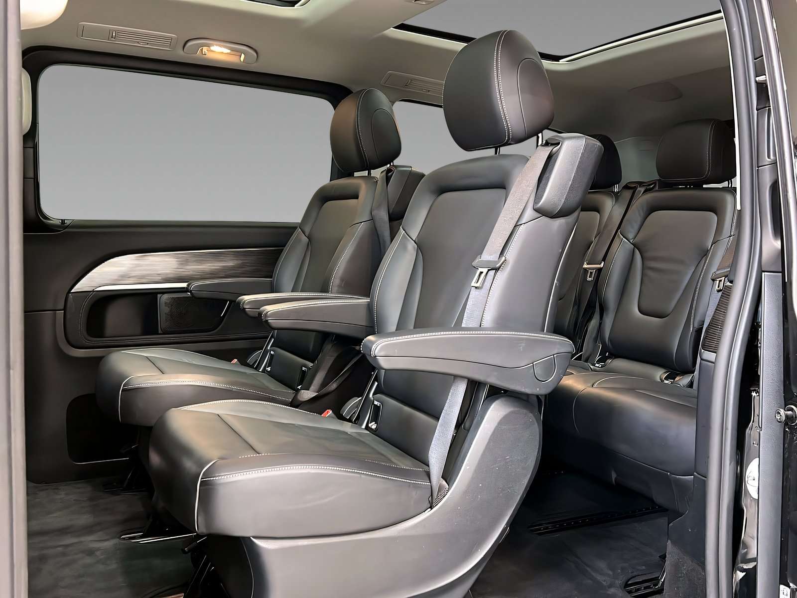 Mercedes-Benz V 250
