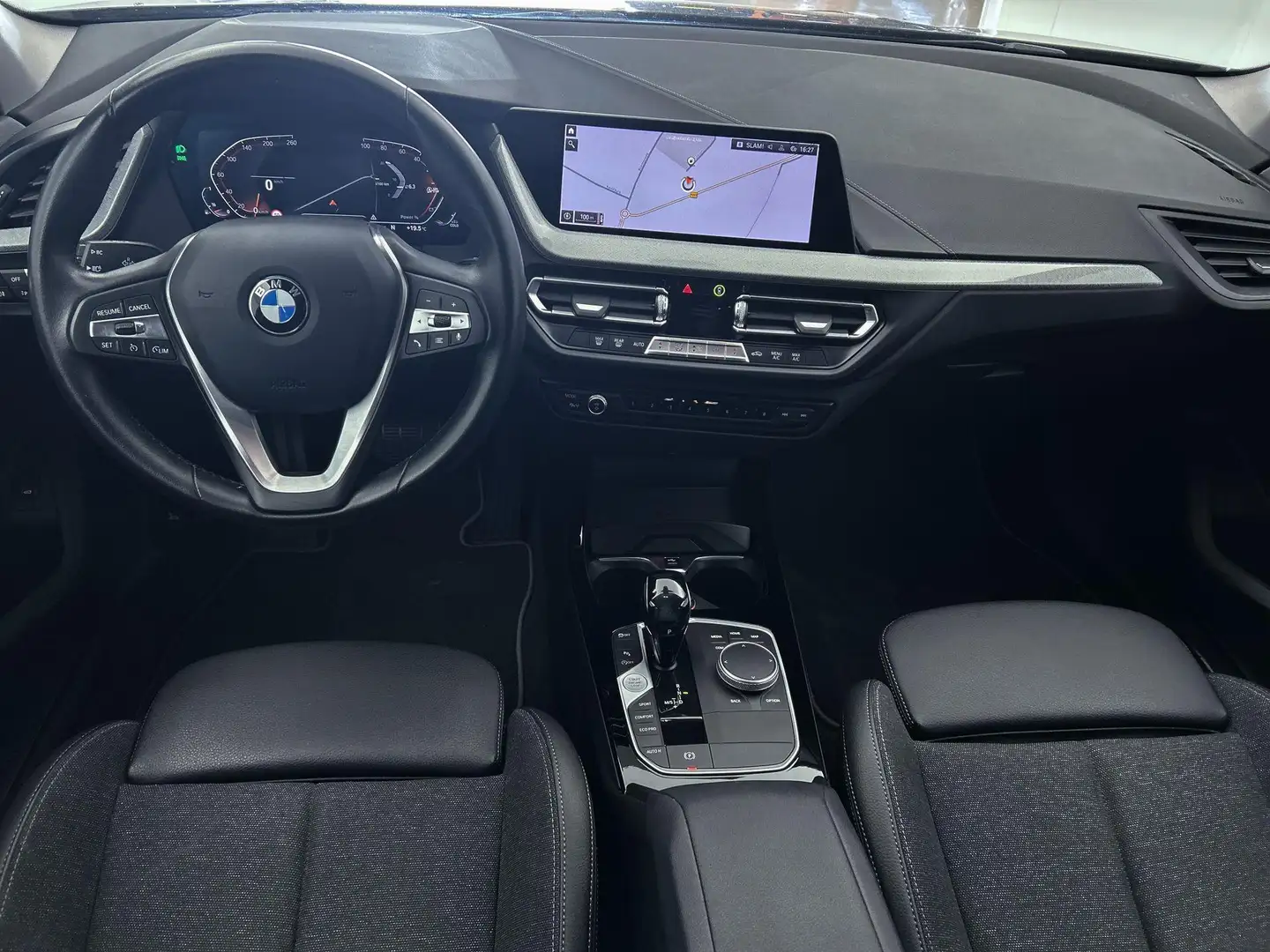 BMW 118 1-serie 118i High Executive (1e Eig, NL-auto, Deal Zwart - 2