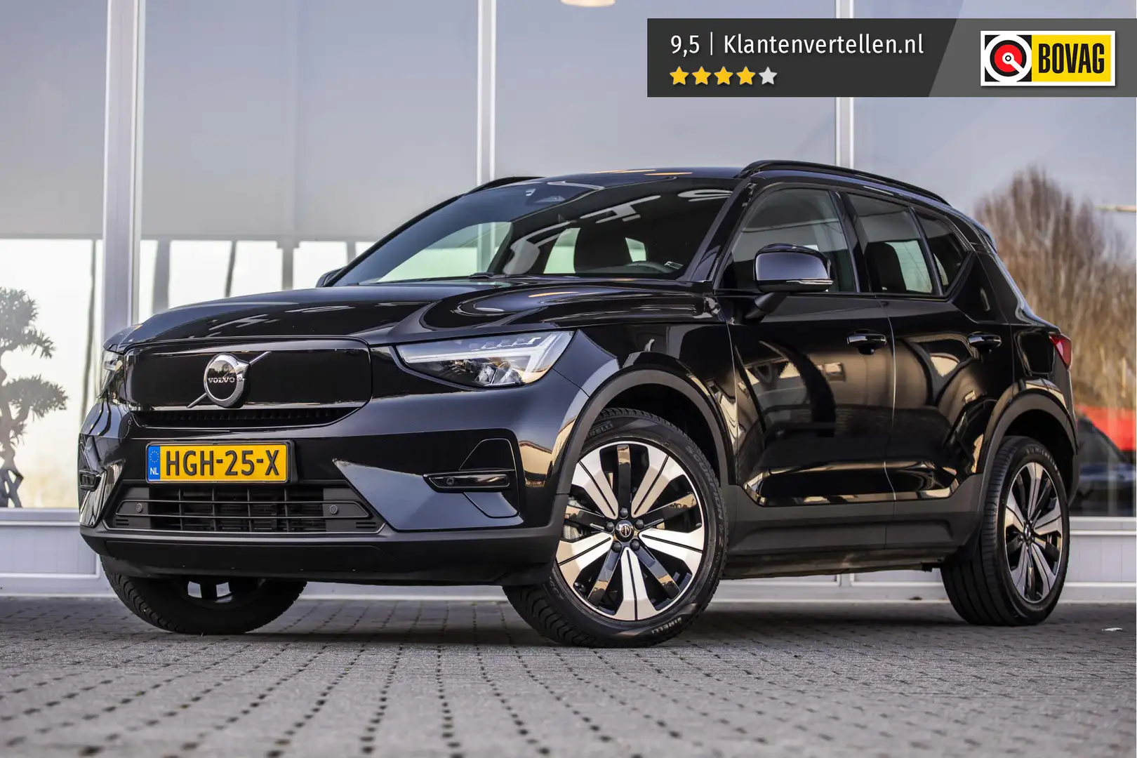 Volvo XC40 Recharge Core 70 kWh | Achteruitrijcamera | Navi | Zwart - 1