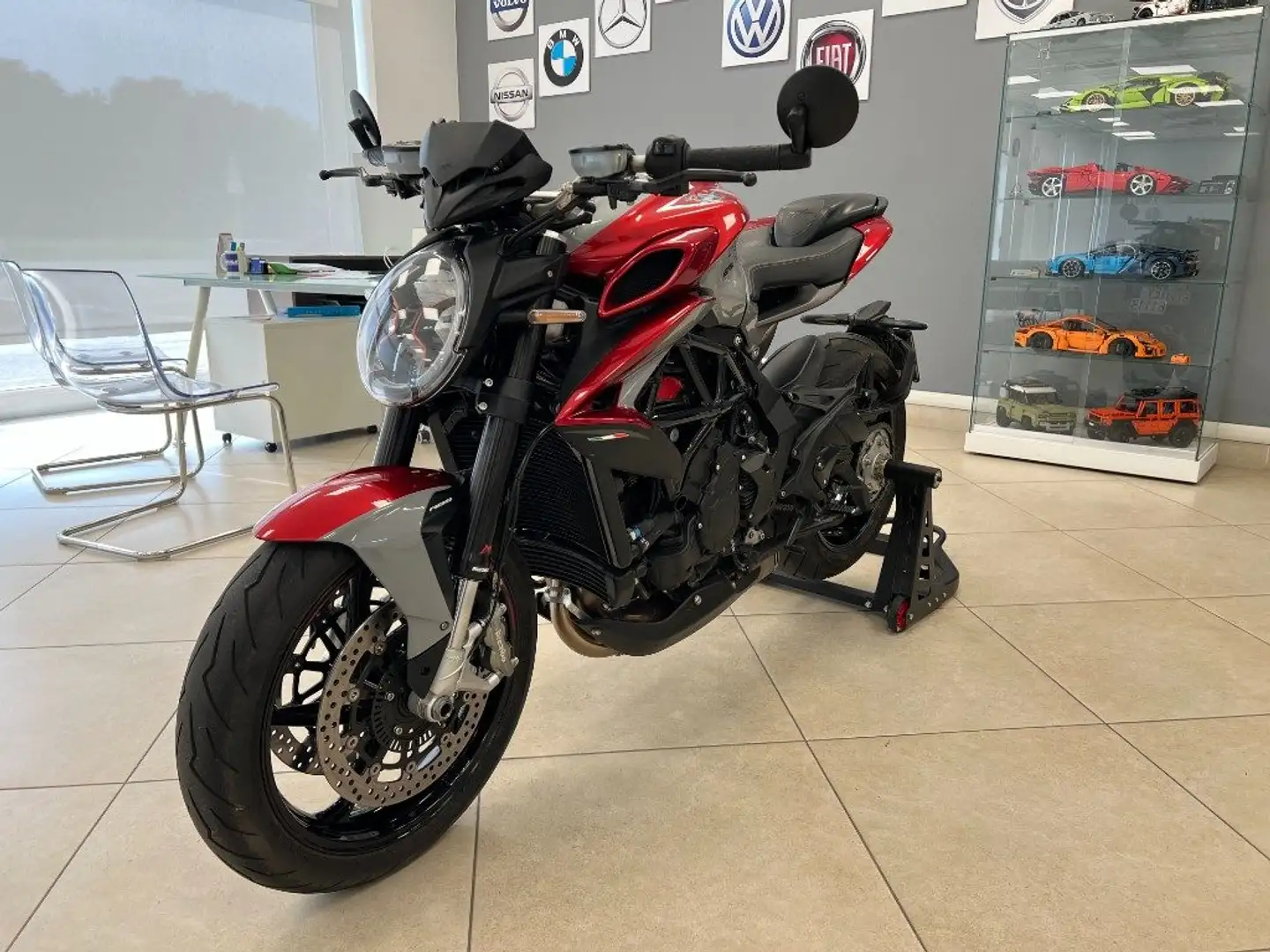 MV Agusta Brutale 800 MV AGUSTA BRUTALE 800 RR Gris - 2