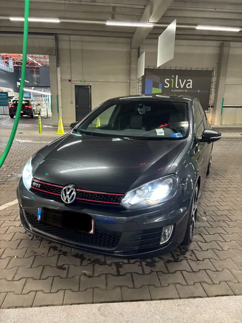 Volkswagen Golf GTI 2.0 TSI DSG - 1