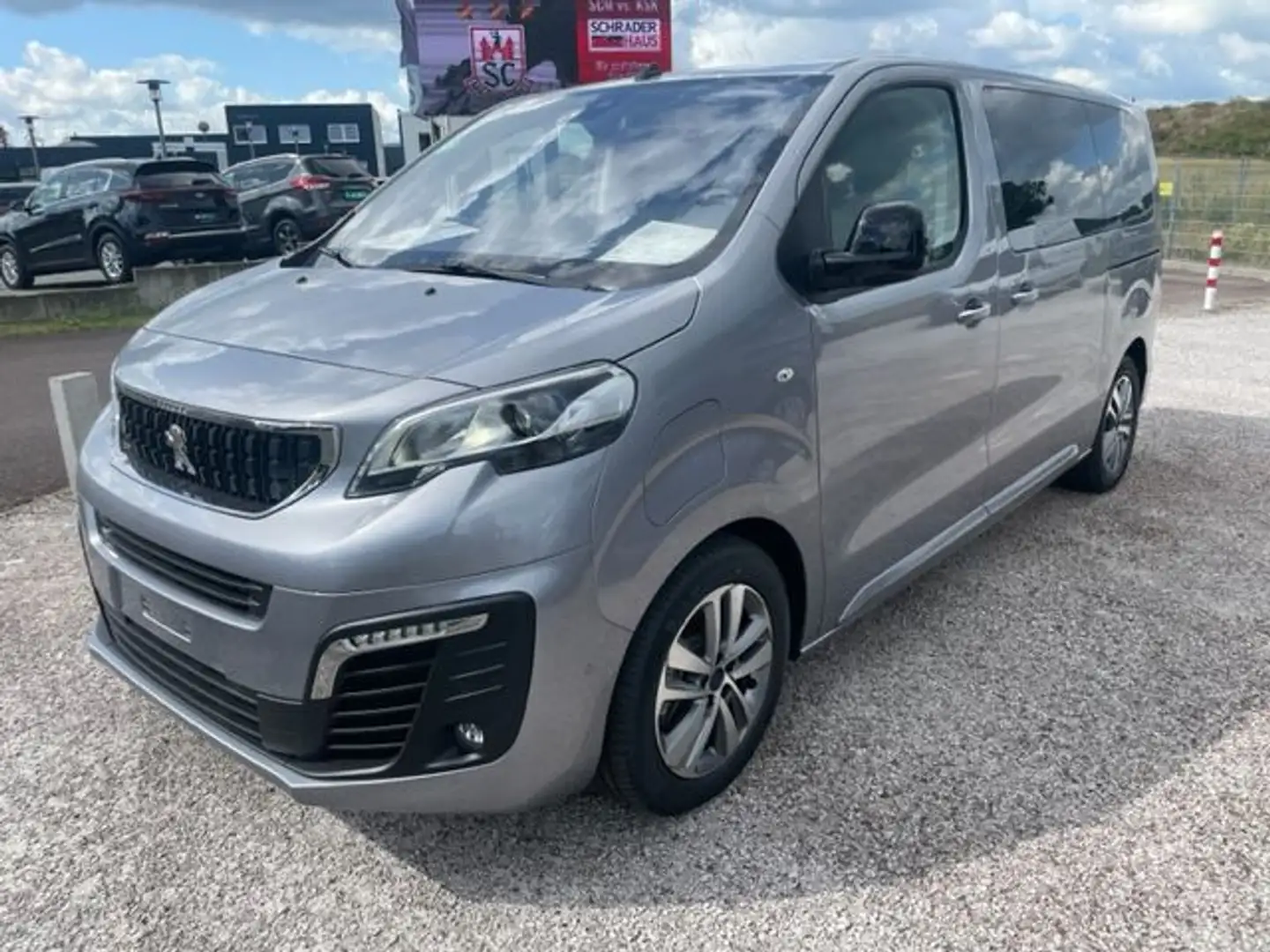 Peugeot Traveller e-Traveller L2 (75kWh) Allure Silber - 1