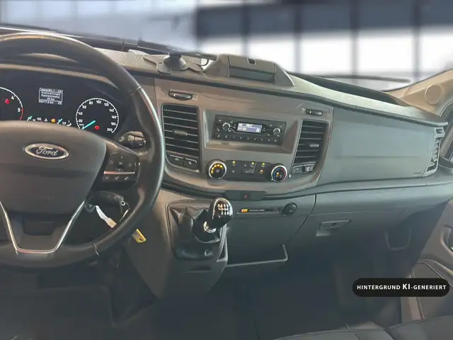 Ford Transit view 15