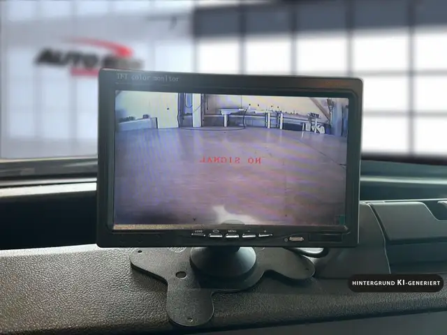 Ford Transit view 12