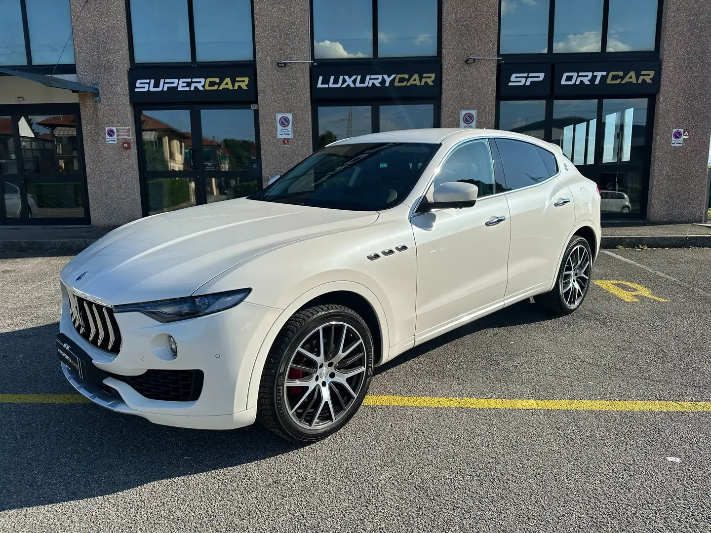 Maserati Levante 3.0 TD V6 275cv auto LIMITED EDITION PREZZO REALE Bianco - 2