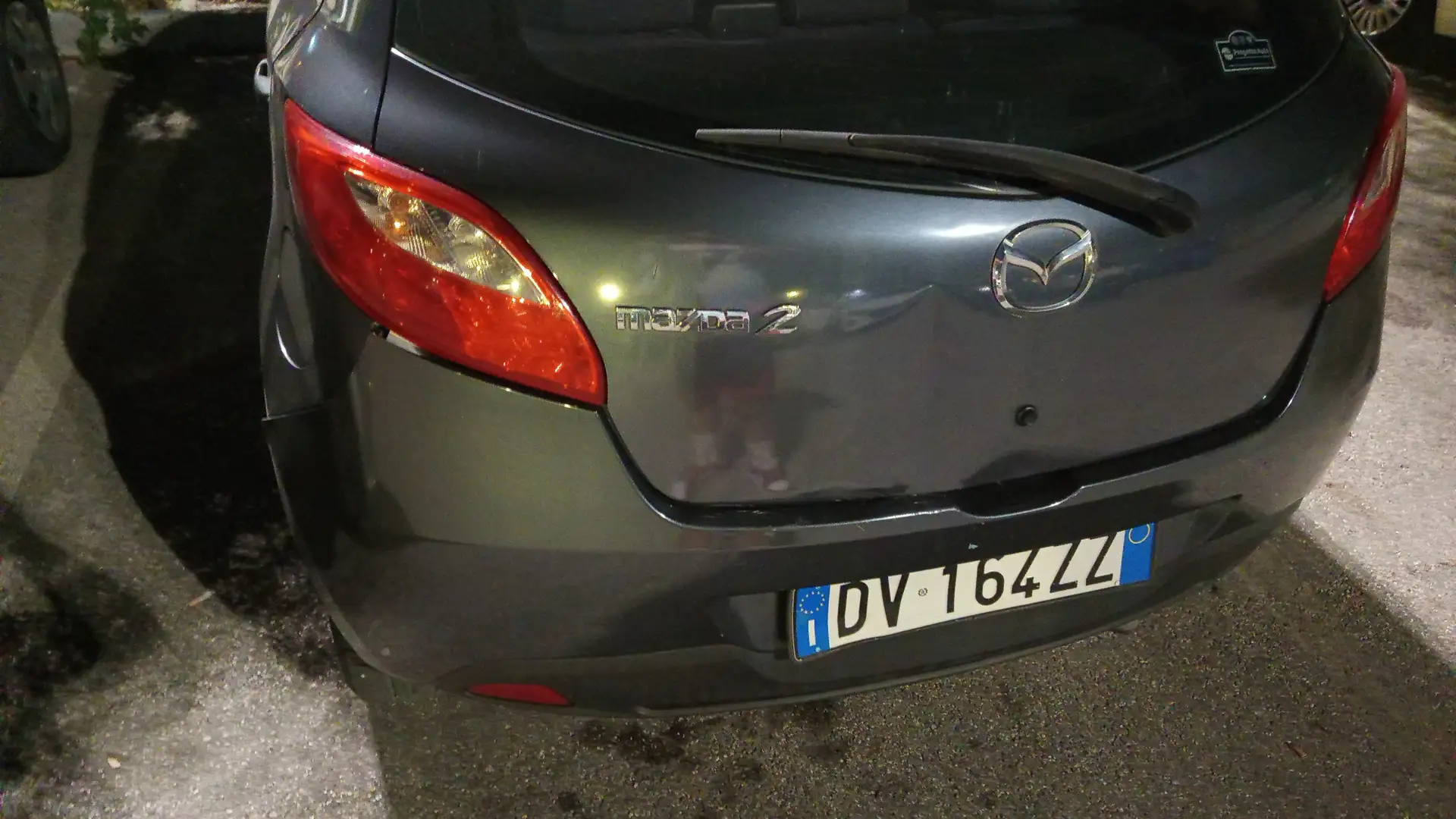 Mazda 2 2 5p 1.6d Play 90cv Grigio - 2