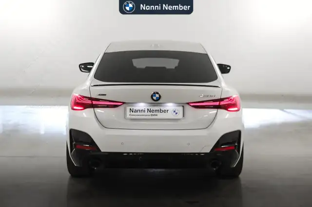 BMW 4 Series view 4