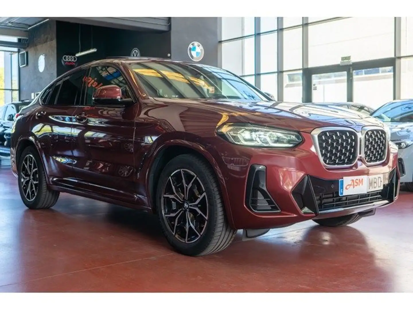 BMW X4 xDrive 20dA xLine Rojo - 2