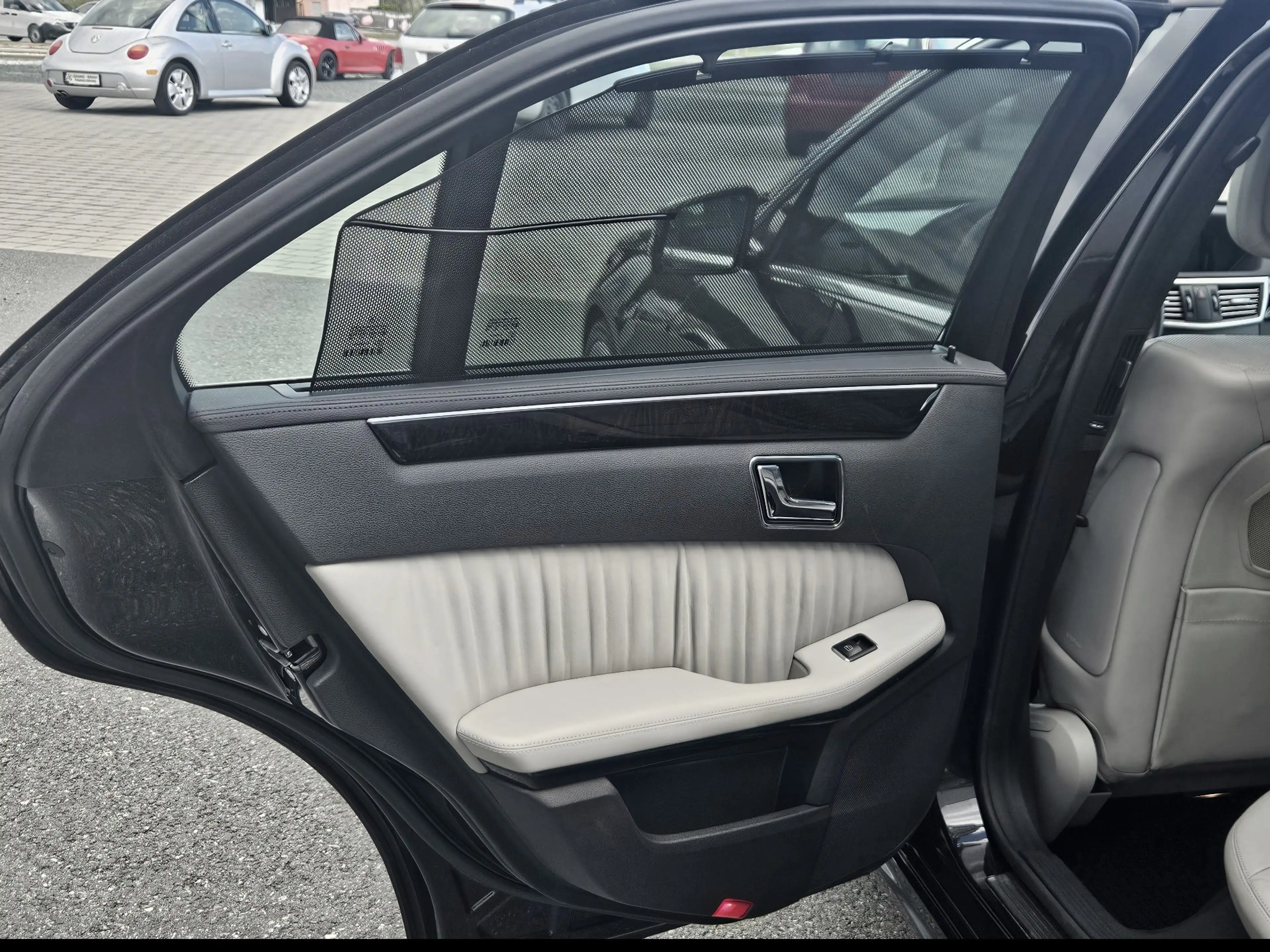 Mercedes-Benz E 350 E 350 CDI 4Matic (212.093) — photo 10