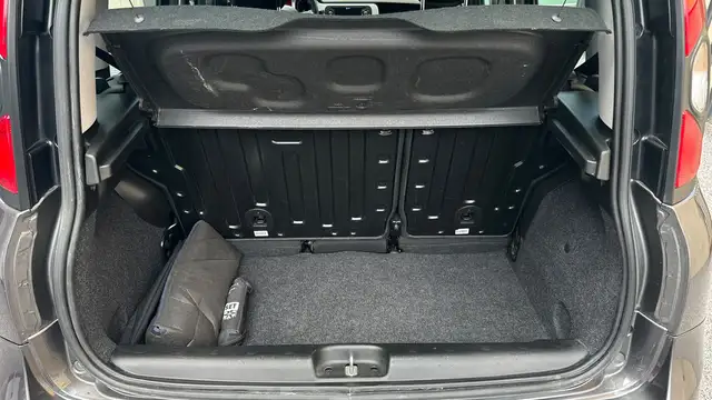 Fiat Panda view 22
