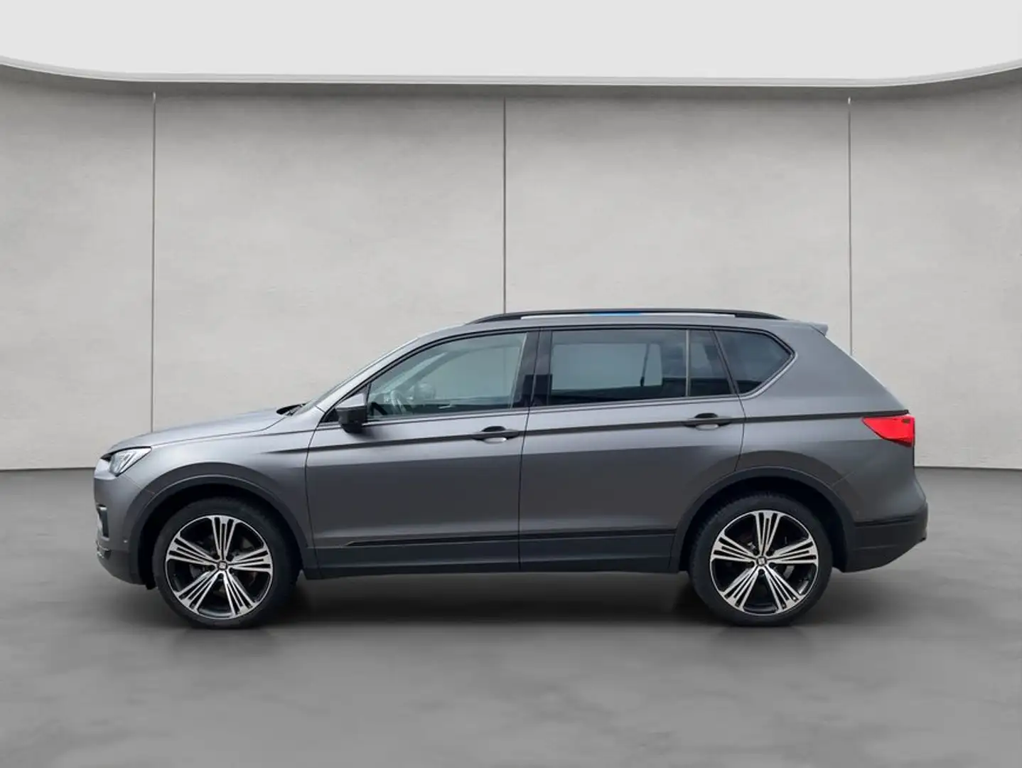 SEAT Tarraco 2.0 TDI 4Drive DSG SCR Xcellence Panodac Grau - 2