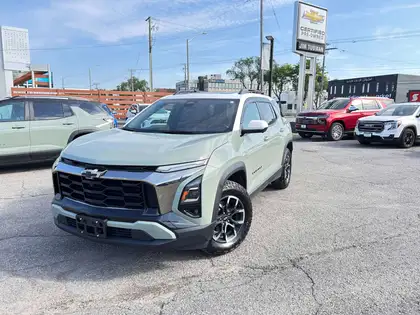 Green 2025 Chevrolet Equinox SUV / Crossover Four-Wheel Drive 8-Speed Automatic