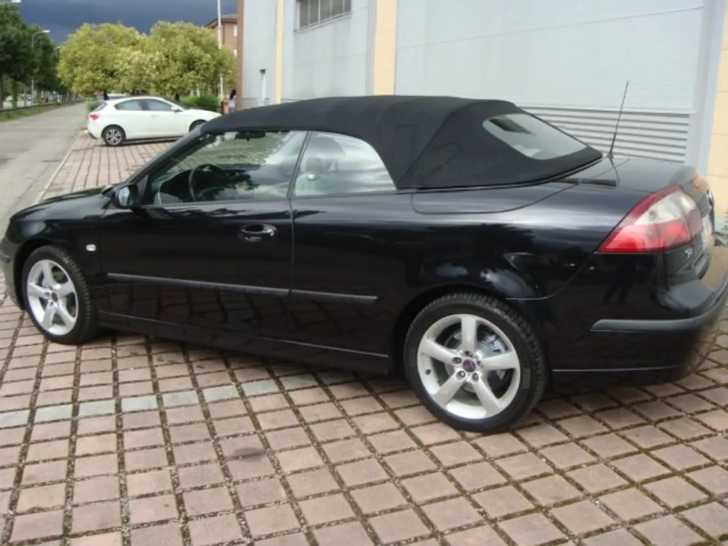 Saab 9-3 CABRIO 1.9 TiD !! OTTIMO STATO !! Negro - 2