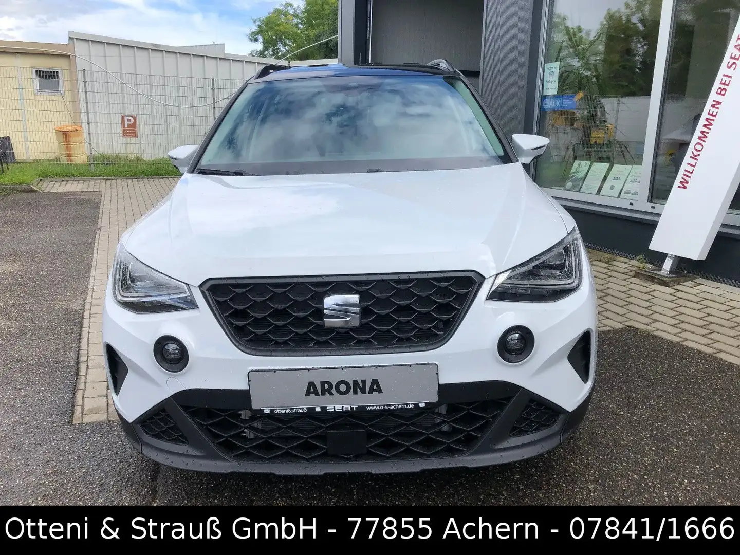 SEAT Arona Style Edi. MY2026 1.0tsi 85KW116PS DSG OPF Weiß - 2