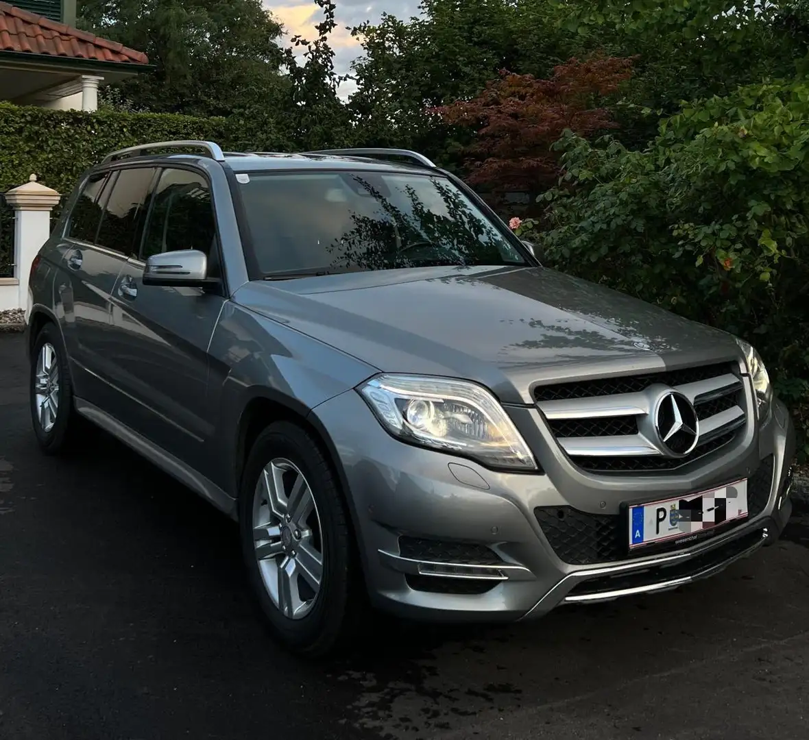 Mercedes-Benz GLK 200 CDI (BlueEFFICIENCY) Grau - 1