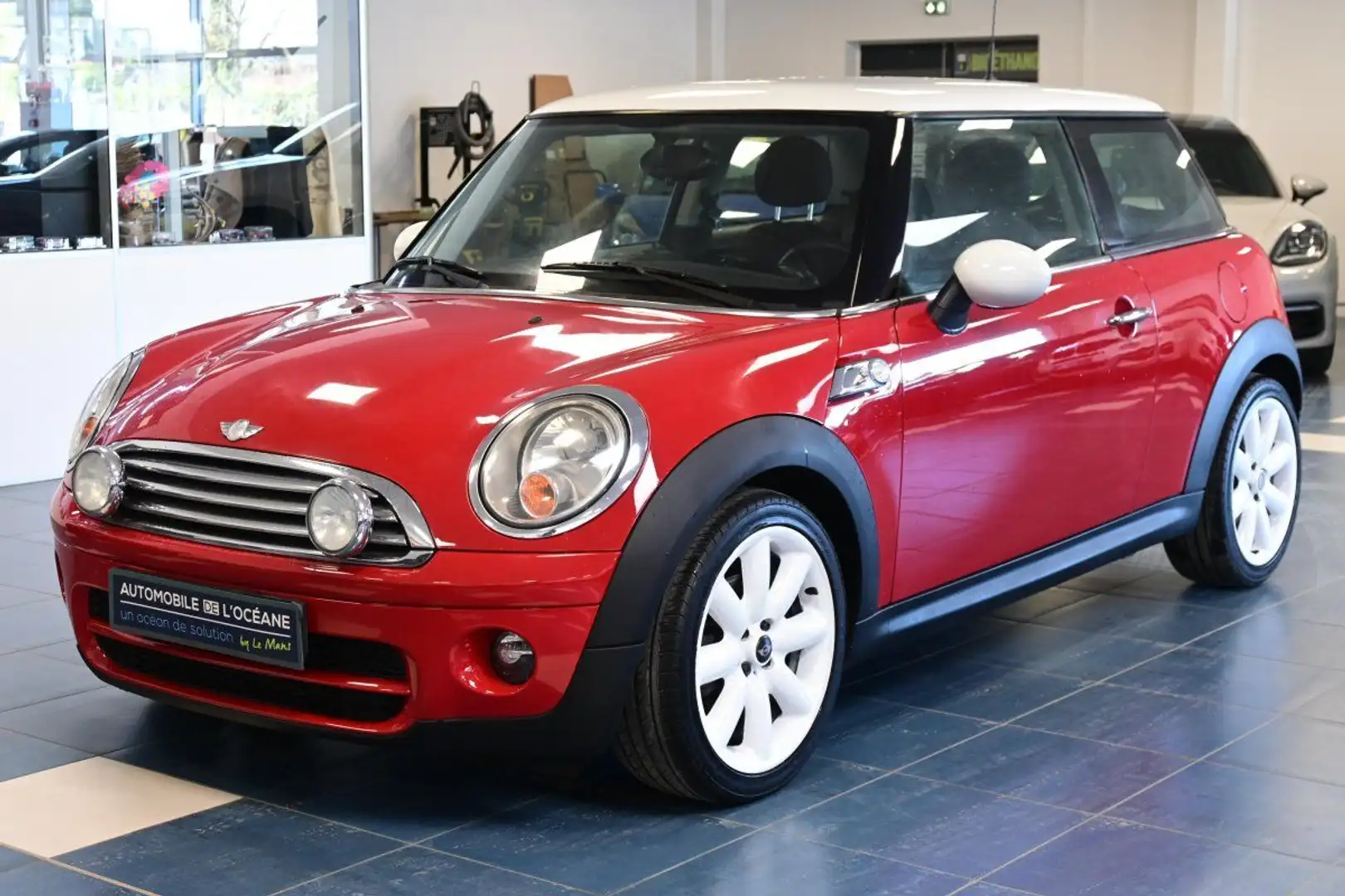 MINI One HATCH R56 1.6 D - 110 Cooper Noir - 1