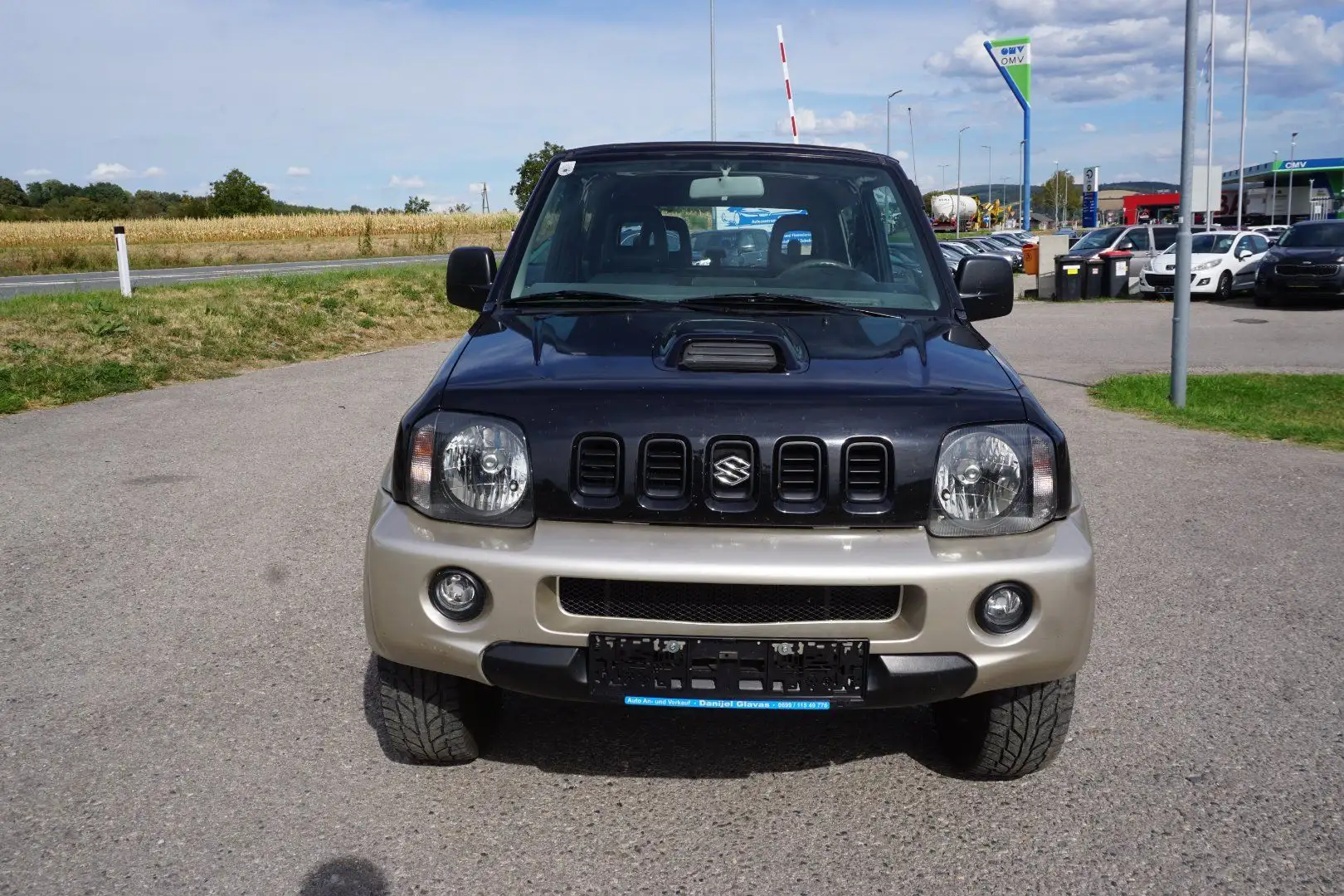 Suzuki Jimny 1.5 DDIS Cabrio Schwarz - 1