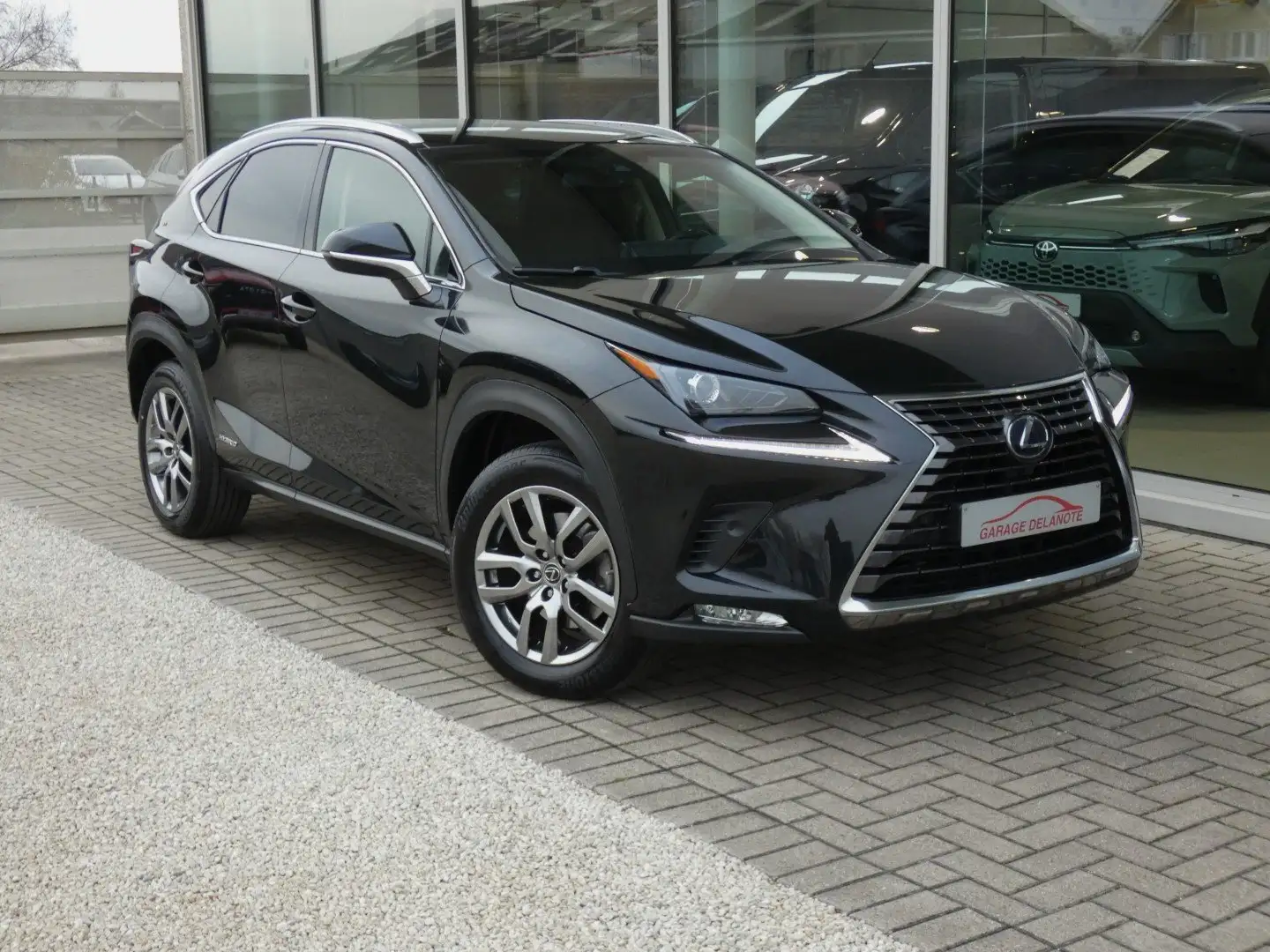 Lexus NX 300h Hybrid AWD Executive Line +LEDER +TREKHAAK Noir - 1