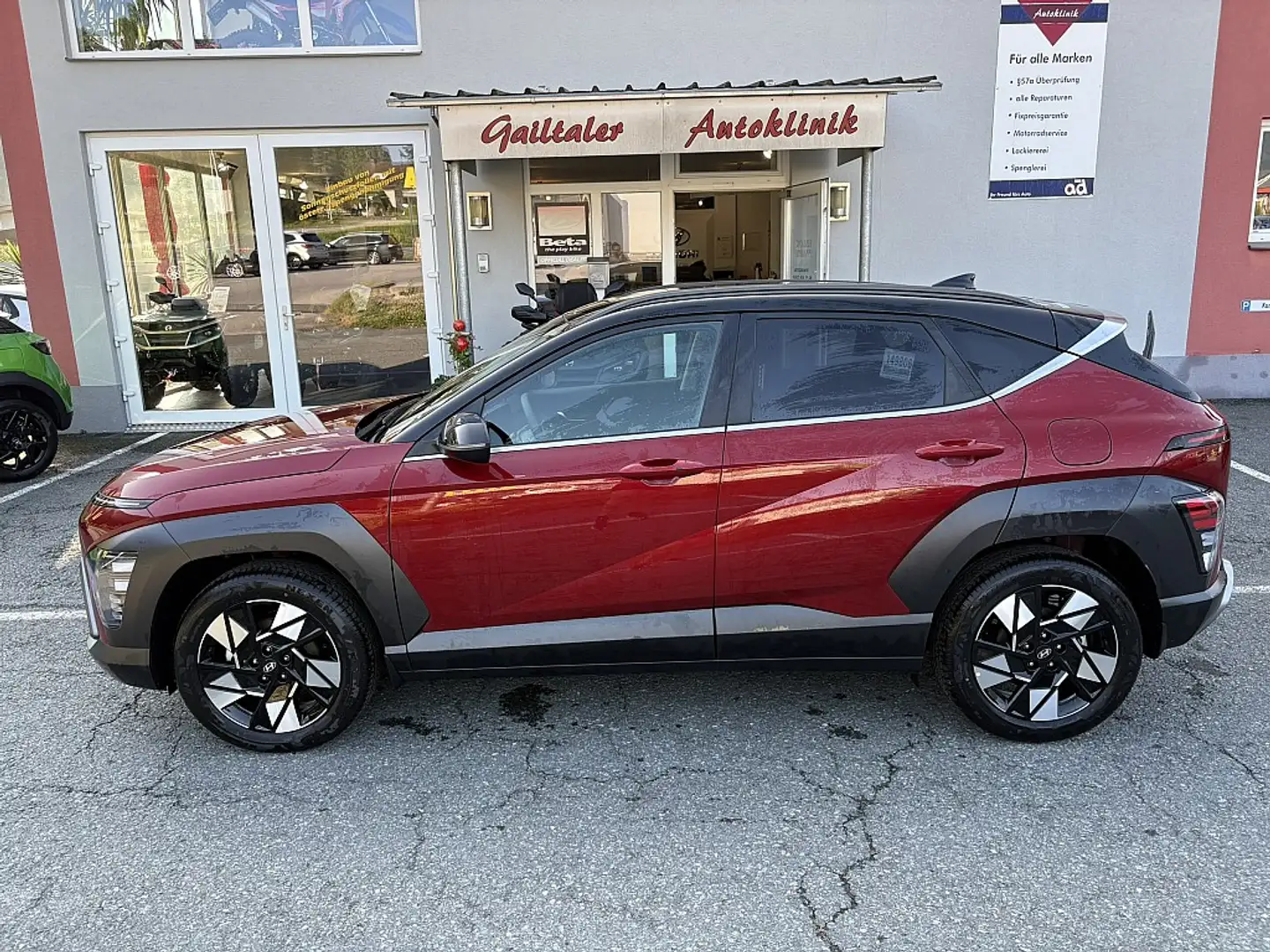Hyundai KONA Kona 1,6 GDI Hybrid Trend Line DCT Aut. Tageszu... Rood - 2