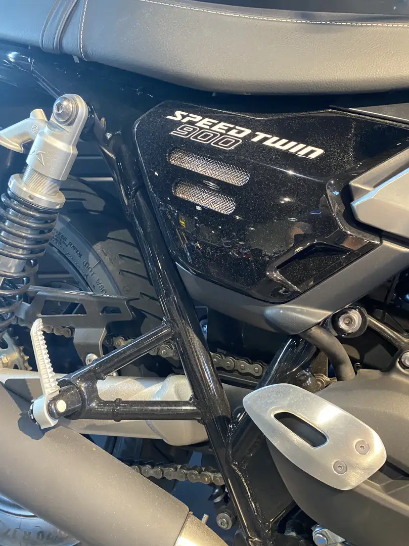 Triumph Speed Twin Grau - 2