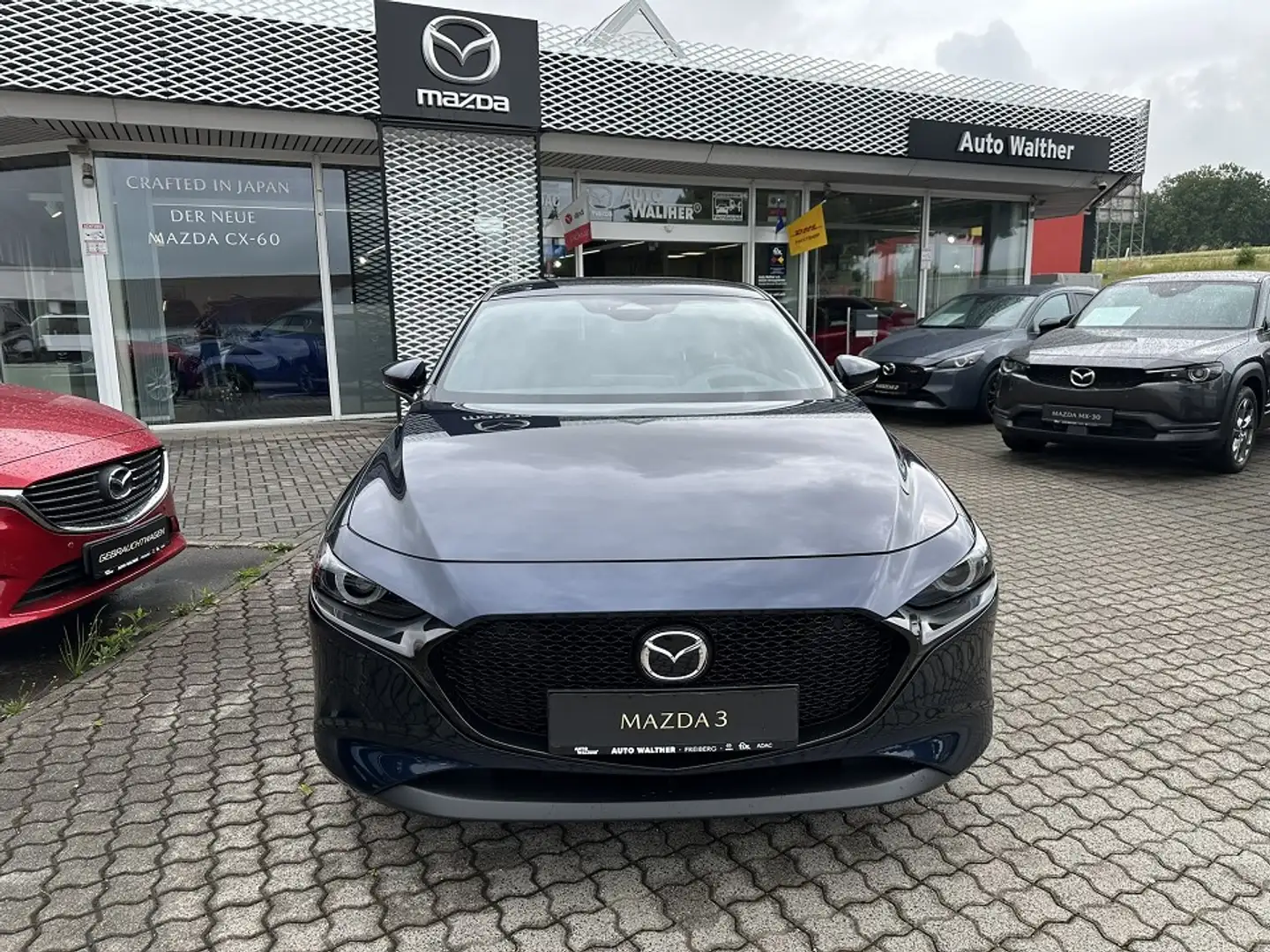 Mazda 3 5HB 2.5L e-SKYACTIV G 140ps 6MT FWD Centre-line DE Blau - 2