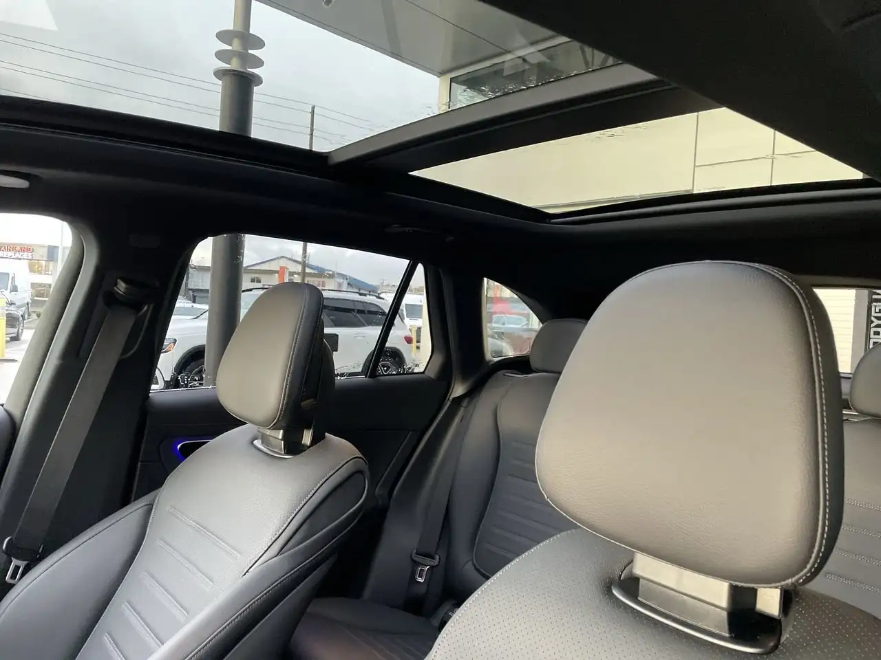 Mercedes-Benz GLC снимка Mercedes-Benz GLC
