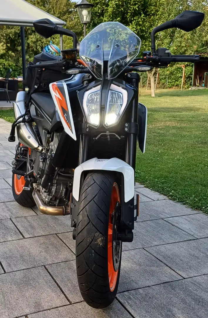 KTM 790 Duke Weiß - 2