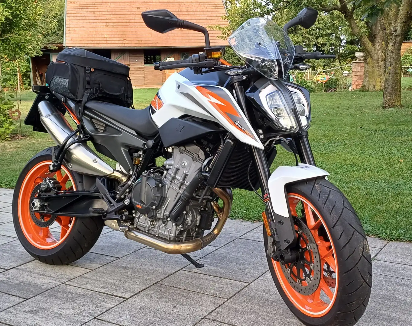 KTM 790 Duke Weiß - 1