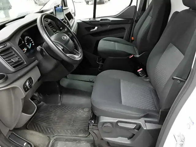 Ford Transit view 7