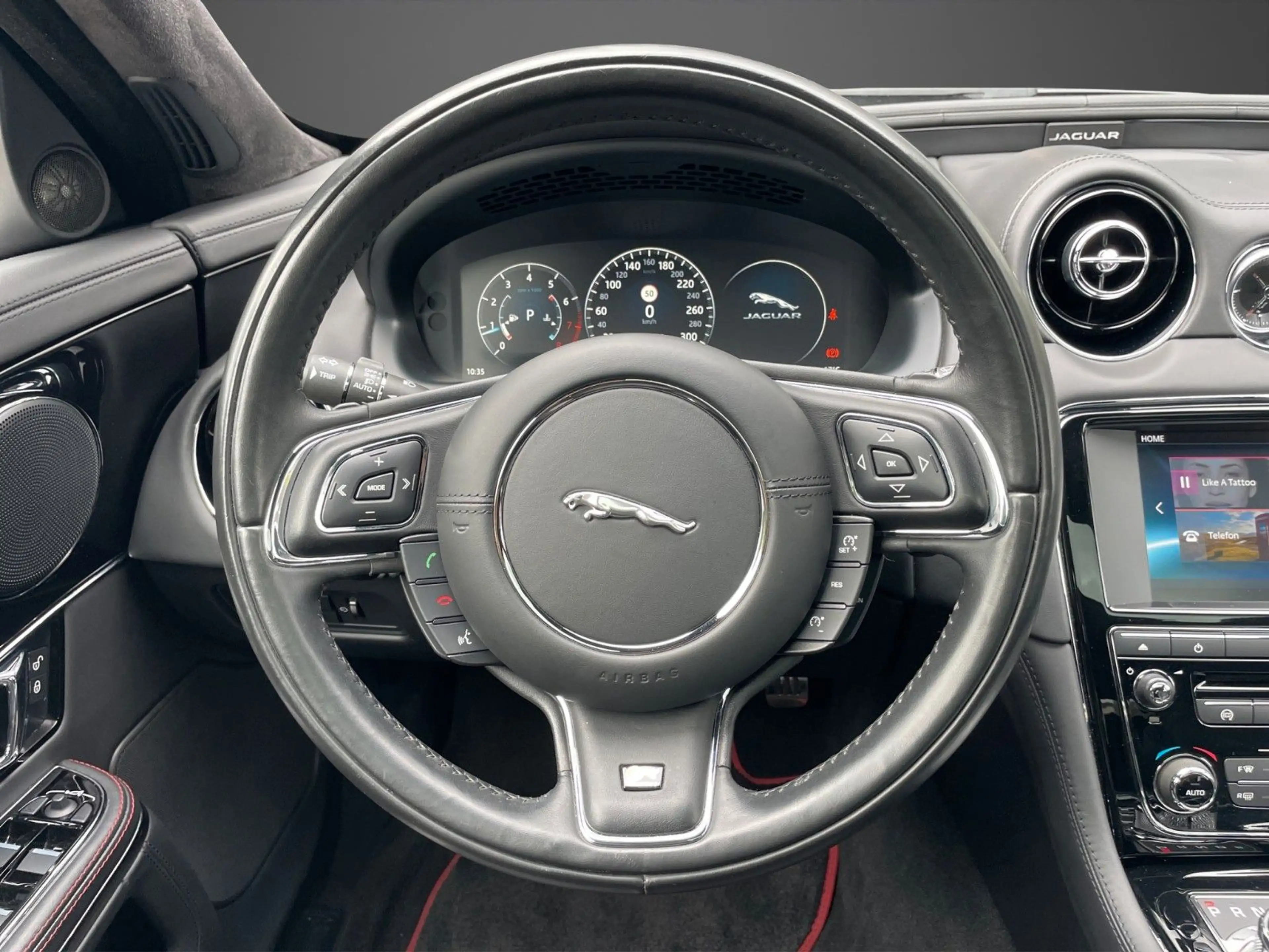 Jaguar XJ R-Sport 3.0 V6 Kompressor AWD — photo 12