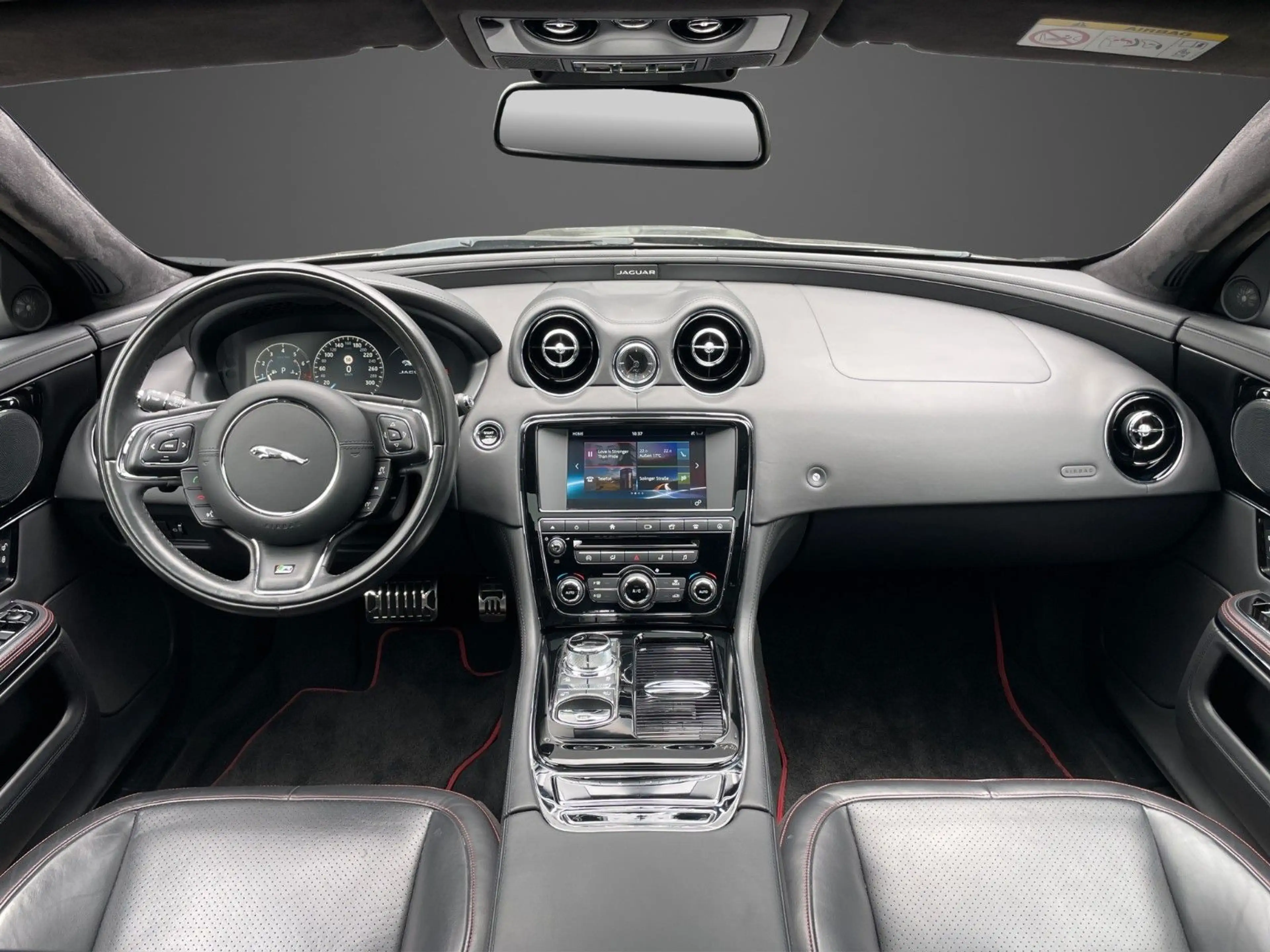 Jaguar XJ R-Sport 3.0 V6 Kompressor AWD — photo 14