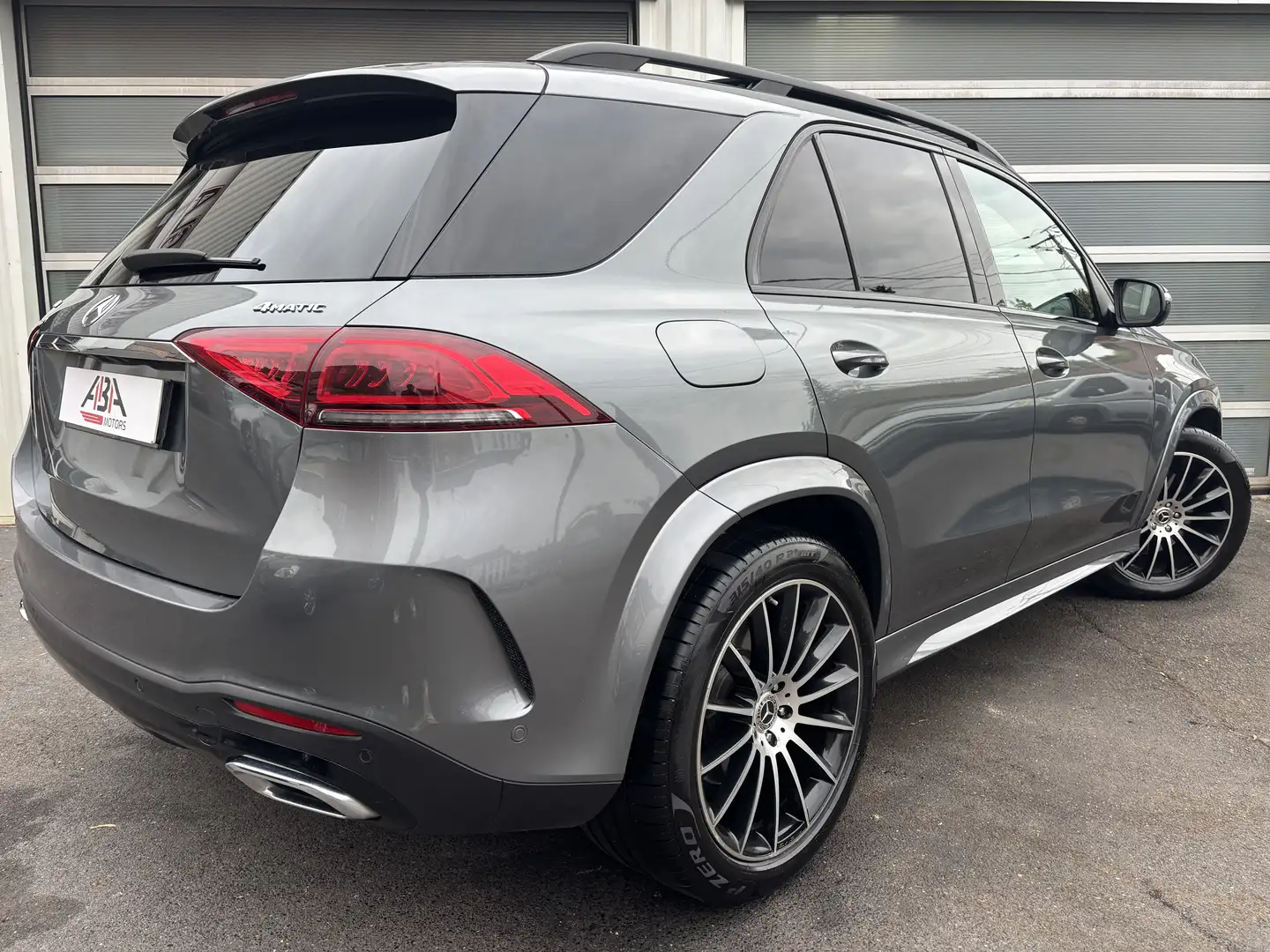 Mercedes-Benz GLE 300 d 9G-Tronic 4Matic AMG LINE - 2