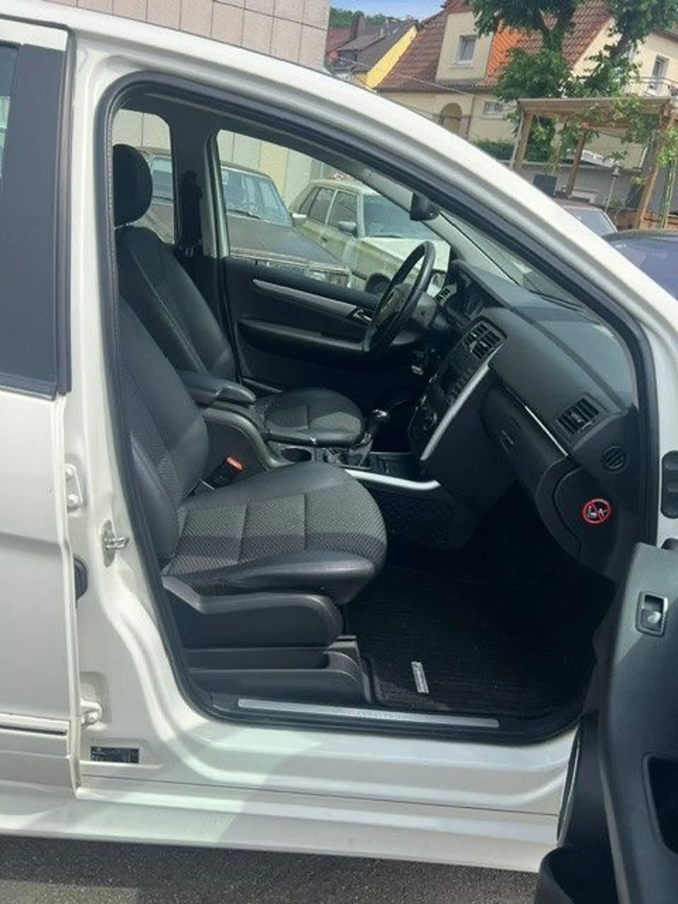 Mercedes-Benz B 200 -KLIMA+SITZ.+AHK-PDC-SCHECKH-incl. GARANTIE — photo 9